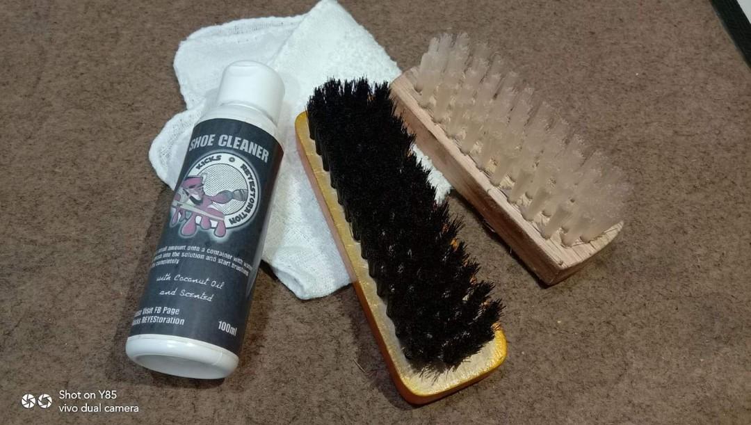 coconut oil shoe cleaner