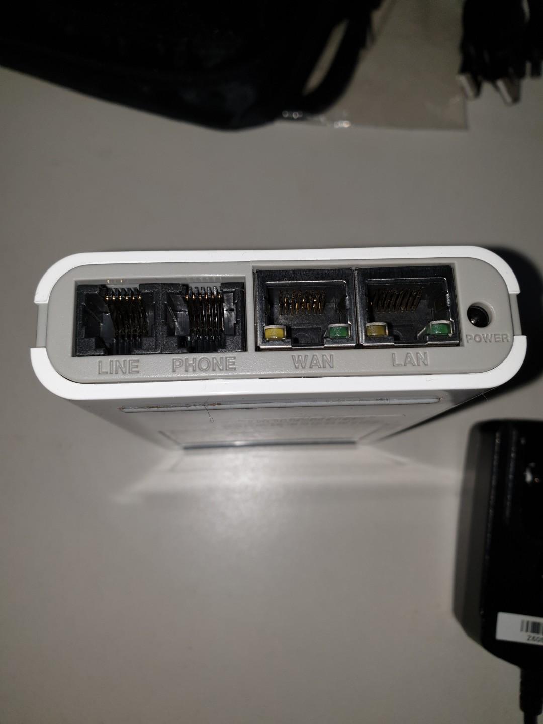 SMCWTVG Network extender, Wired to Wireless, Computers & Tech, Parts