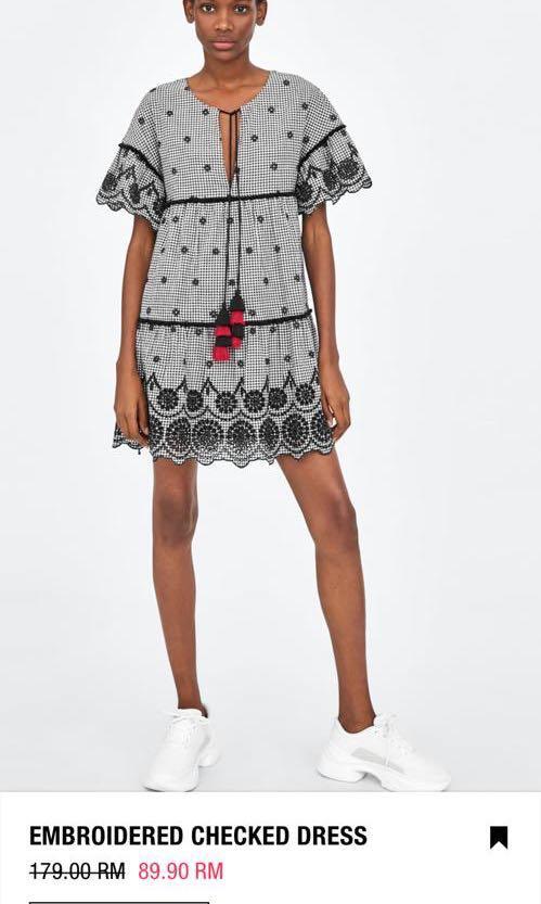 Zara grey dress with embroidery 2025