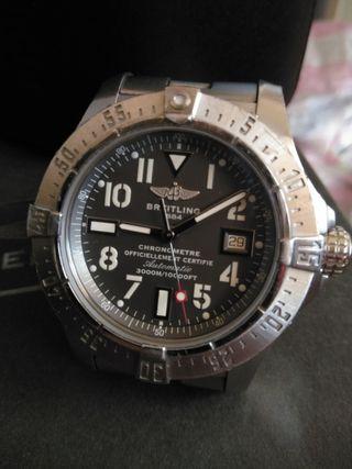 BREITLING 百年靈 Avenger Seawolf 復仇者 深潛 海狼 A17331 潛水錶 極度深潛 3000米 排氦 45mm 自動腕錶