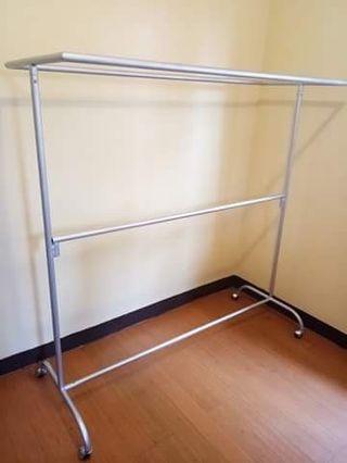 Clothes rack * Sampayang bakal