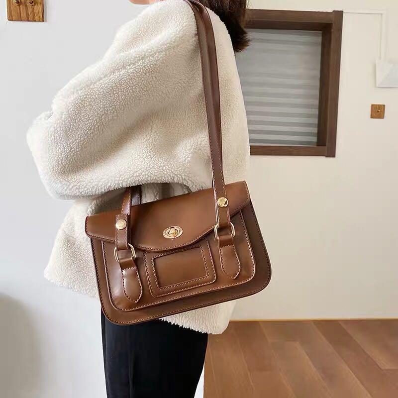 Cambridge discount satchel tote
