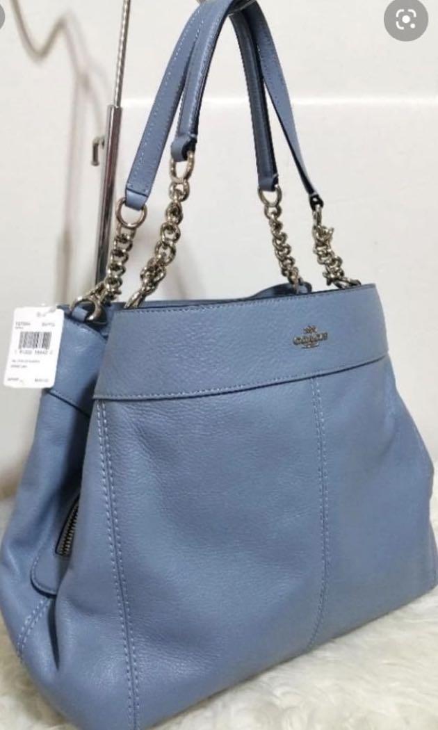 Brand new authentic COACH F27594 Lexy Chain Shoulder Bag Pebble