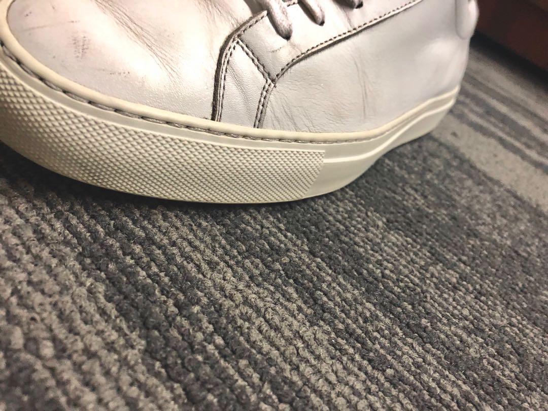 Common Projects Achilles Low (Category: Sneakers) located in Manila. Submitted by soyfresh (Listing ID 259343760, Image 3). Description: Common Projects Achilles Low Worn condition as it should be. This pair is not for you. Heel drags and skid marks. .