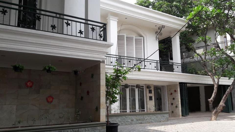 Di Jual Hot Listing Rumah Mewah Di Kemang Jakarta Selatan Ada Kolam Renang Properti Dijual Di Carousell