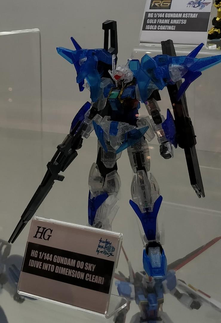 Gundam 00 Sky Dive Onto Dimension Clear Hobbies Toys Toys Games On Carousell