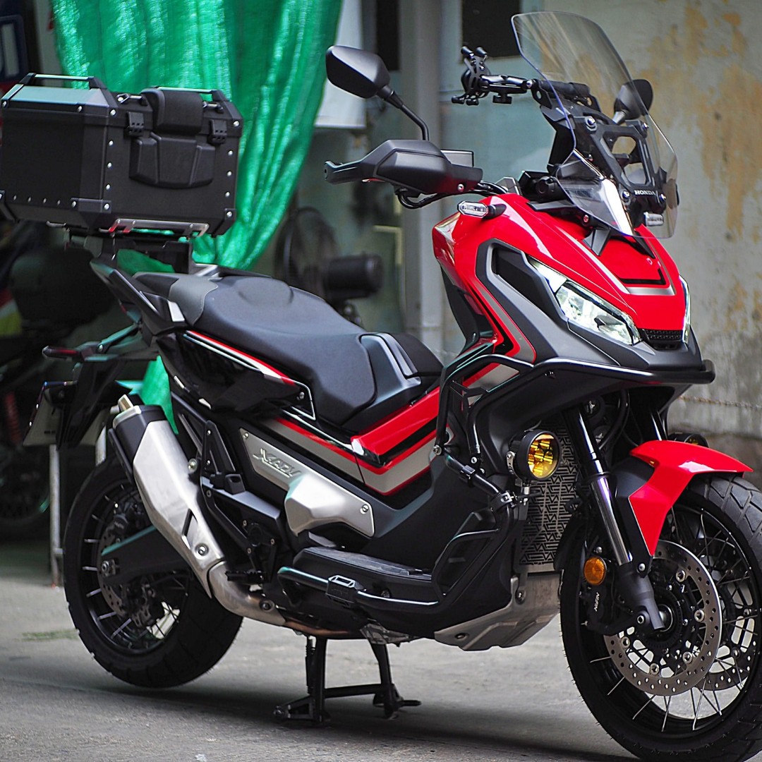 Revolution Angry Rhino Moto Addict Piaa Singapore Honda X Adv 750 Version 1 Crash Bar Top Rack 40 50 60 Litres Black Top Case Ready Stock Promo Do Not Pm