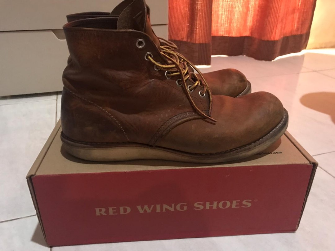 sepatu boot red wing