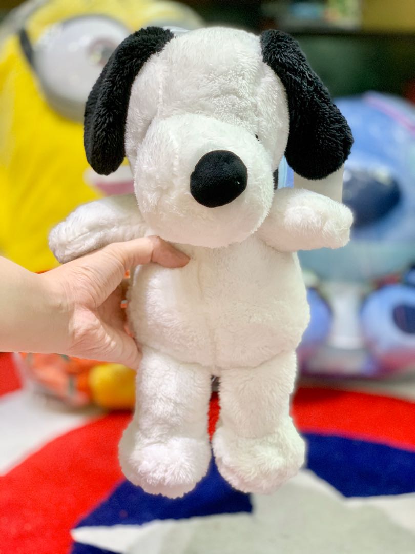 Snoopy Plush, Hobbies & Toys, Toys & Games On Carousell