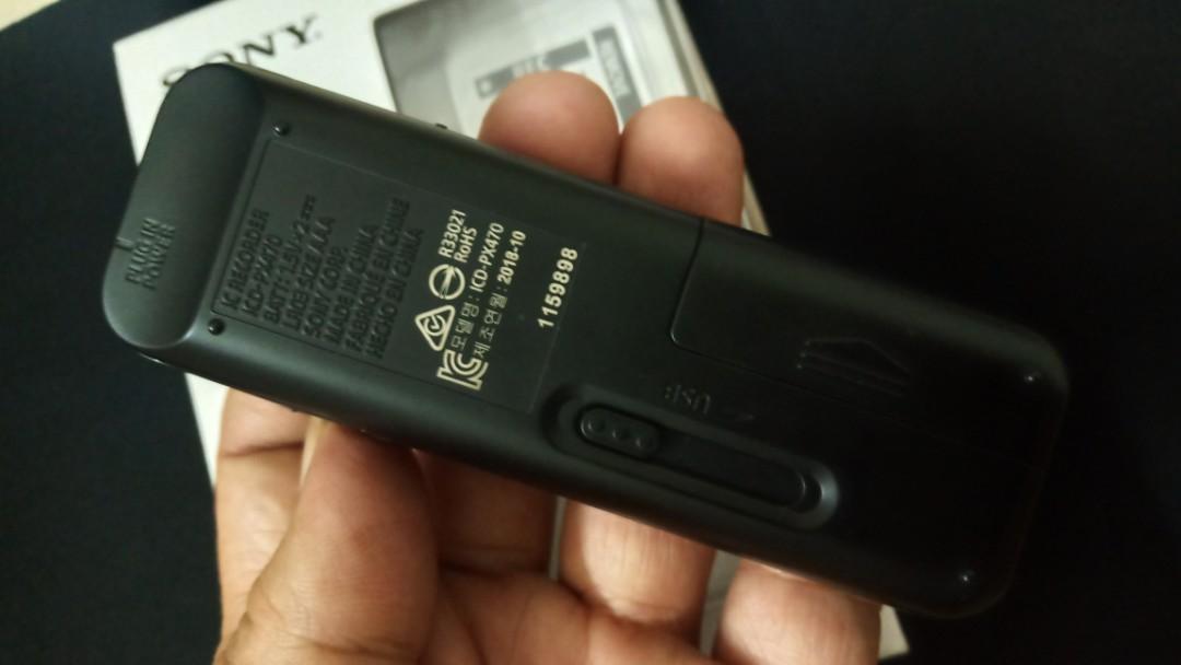 Sony ICDPX470 4GB PX Series digital voice IC recorder, Audio, Portable Audio Accessories on