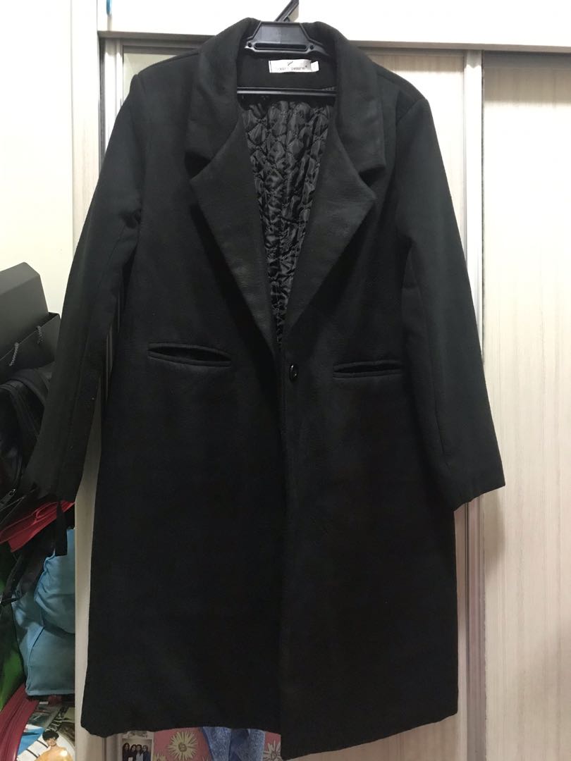 Trench coat, Women's Fashion, Coats, Jackets and Outerwear on Carousell