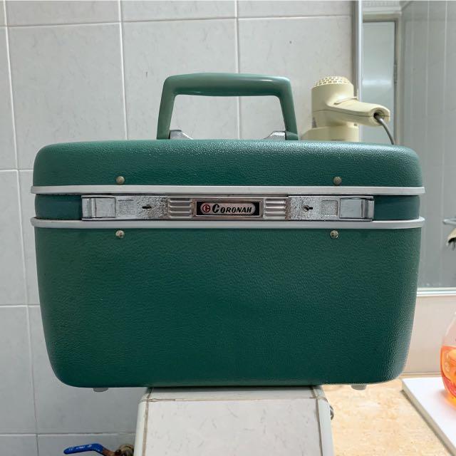 Antique makeup case outlet