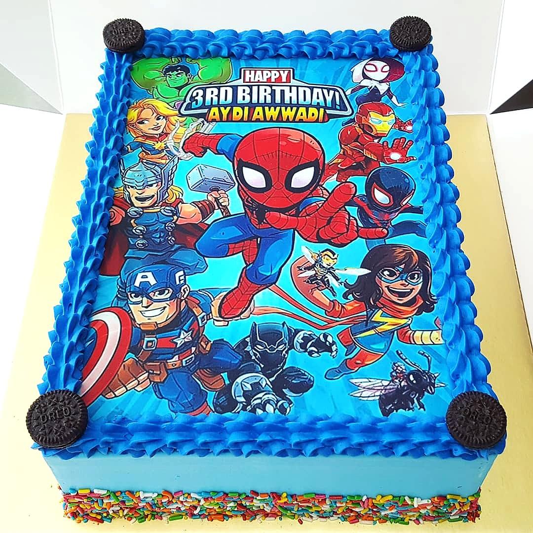 Avengers Customise Photo Cake Food Drinks Baked Goods On Carousell
