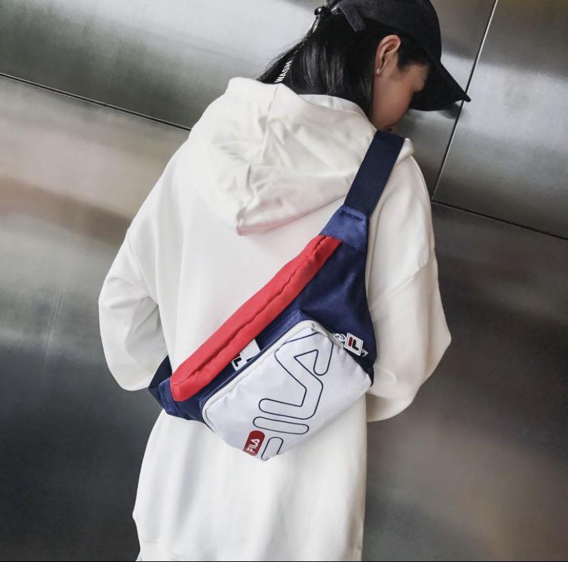 Fila sling 2025 bag korea