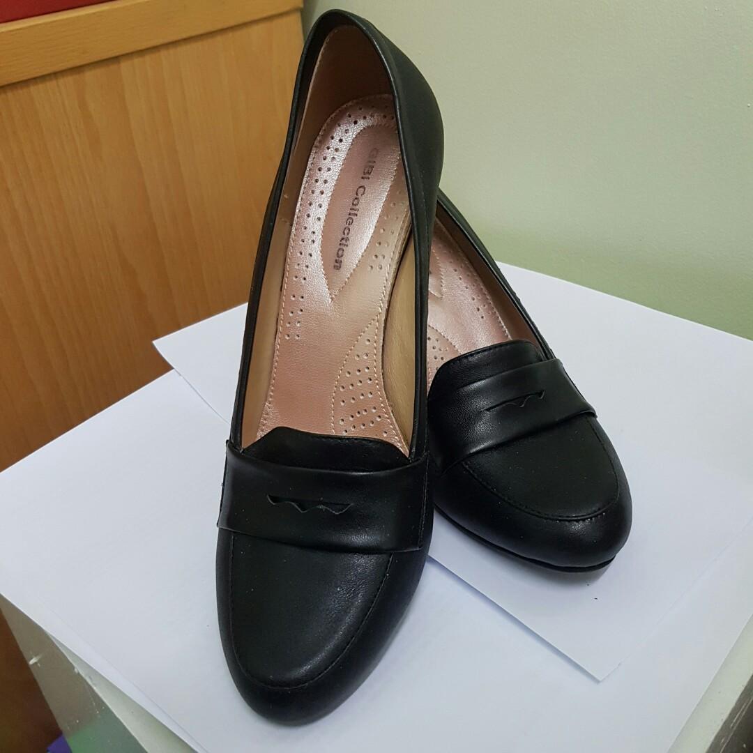 Gibi Black Office Shoes Women S Fashion Footwear Heels On Carousell