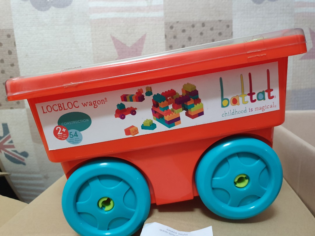 battat locbloc wagon