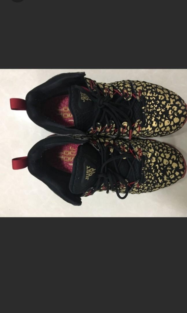 Nike Free Trainer 7.0 NRG Black Gold Fesyen Pria Sepatu
