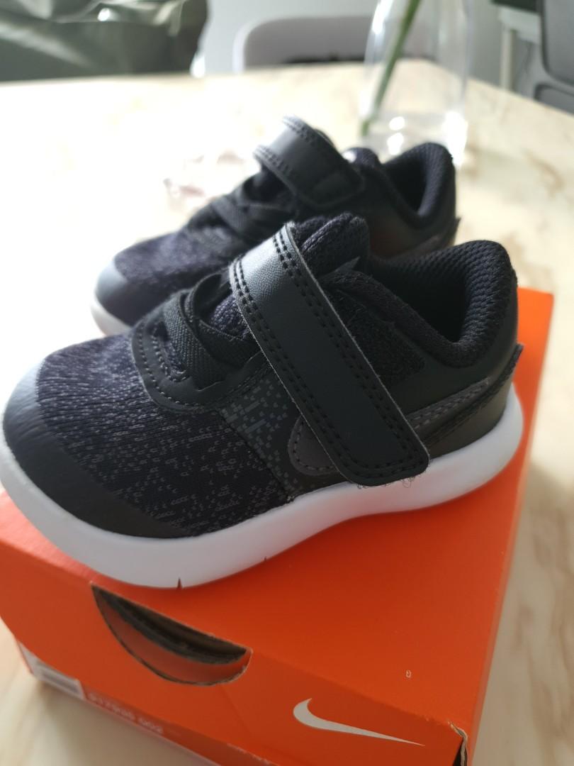 Nike Shoes baby size 4c black, Babies 