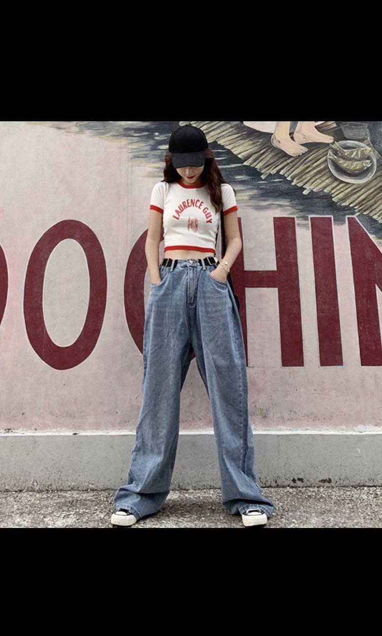 oversized baggy pants