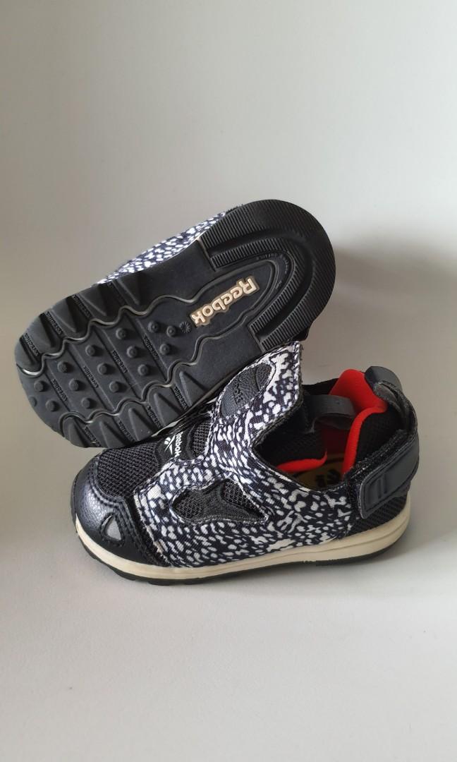 Children's reebok pumps hot sale