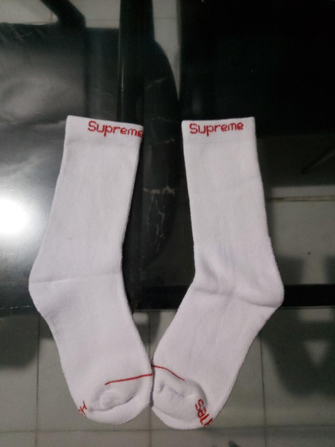 Supreme socks original deals