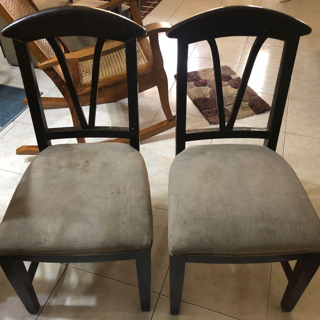 2 used wooden mohogany dining chair for sale