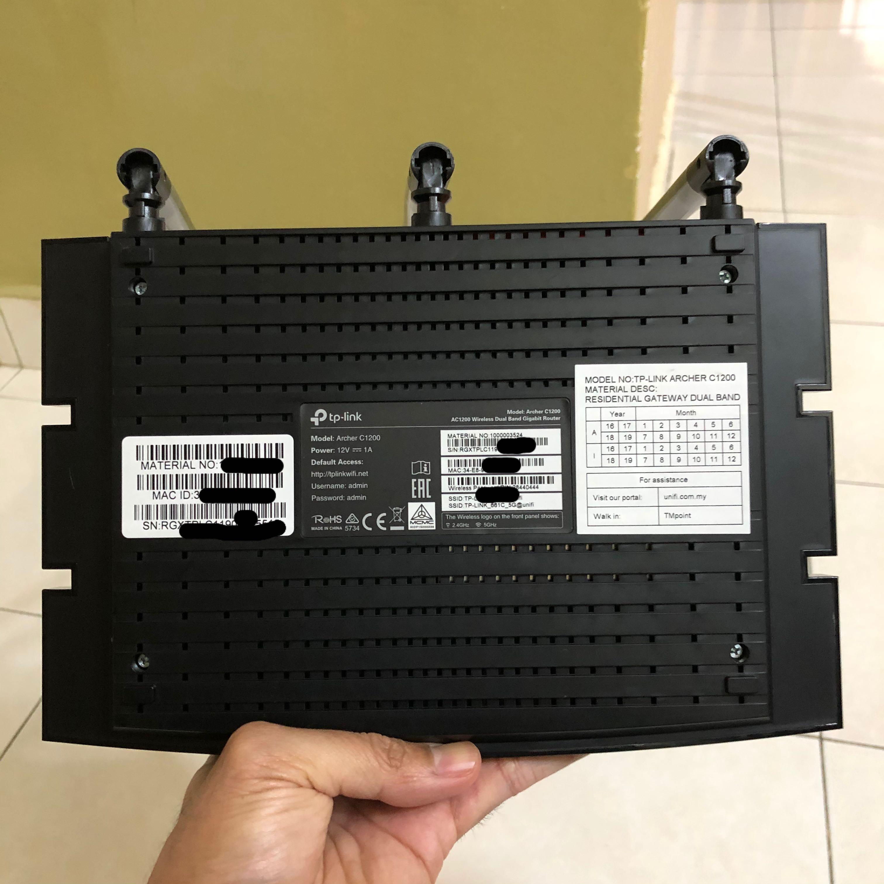 Wireless Router (Category: Networking) located in Kuala Lumpur. Submitted by cool_head (Listing ID 259545913, Image 2). Description: TM wireless router AC1200 TPLink Used for 1 week only.