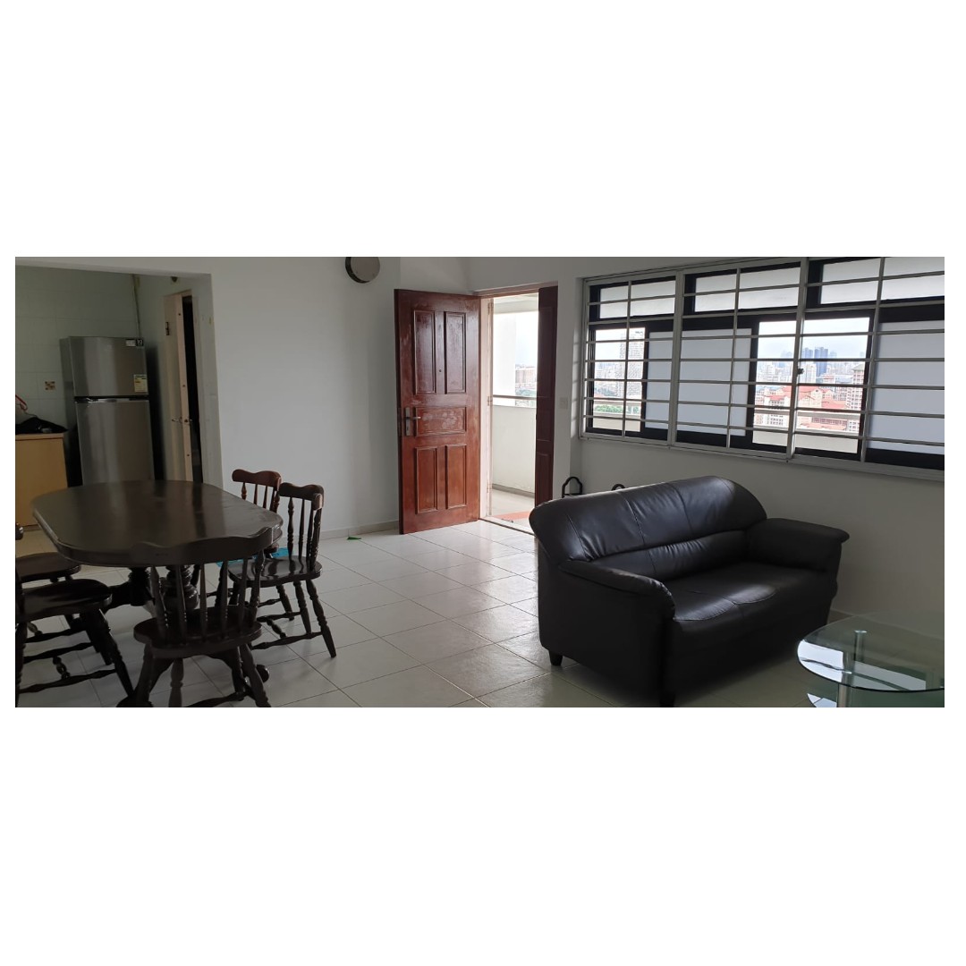(Category: ) located in . Submitted by johnnylee.realtor (Listing ID 259750842, Image 1). Description: .