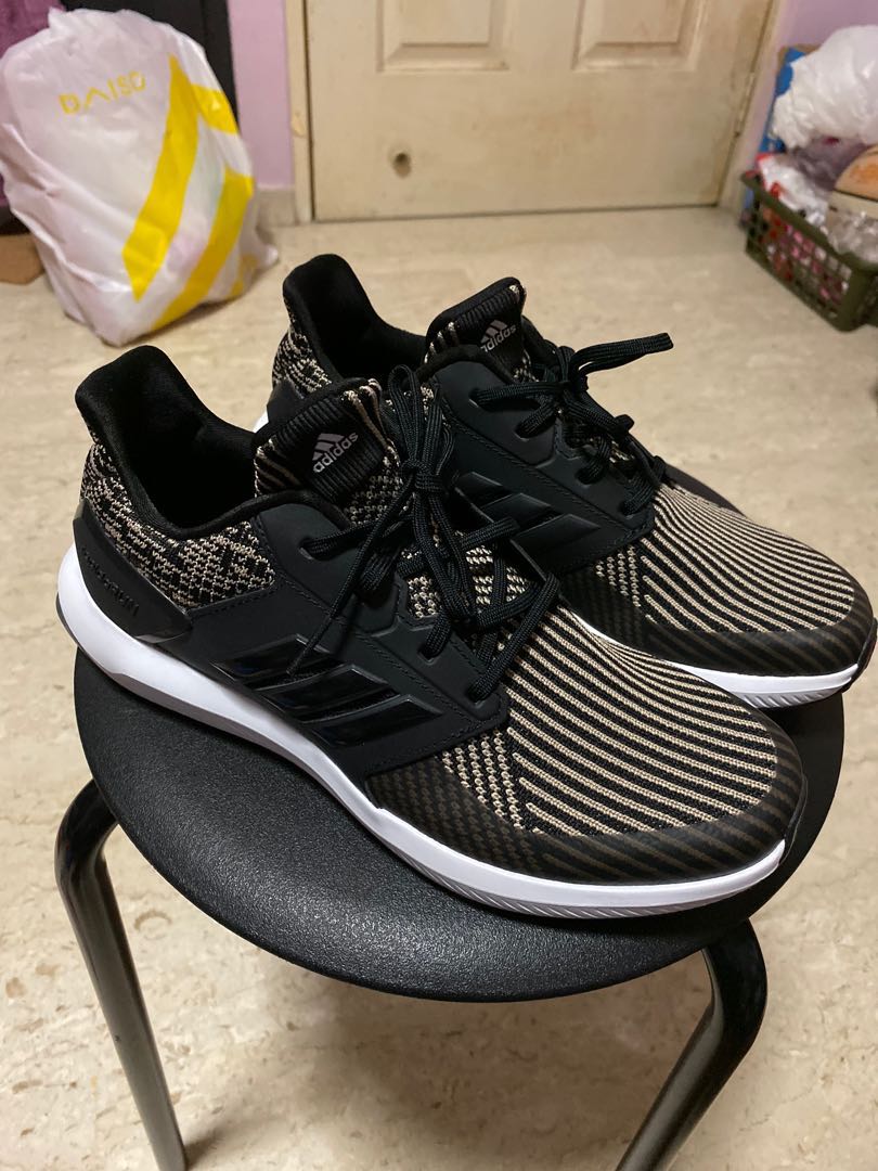 Adidas cloudfoam fitfoam rapidarun top