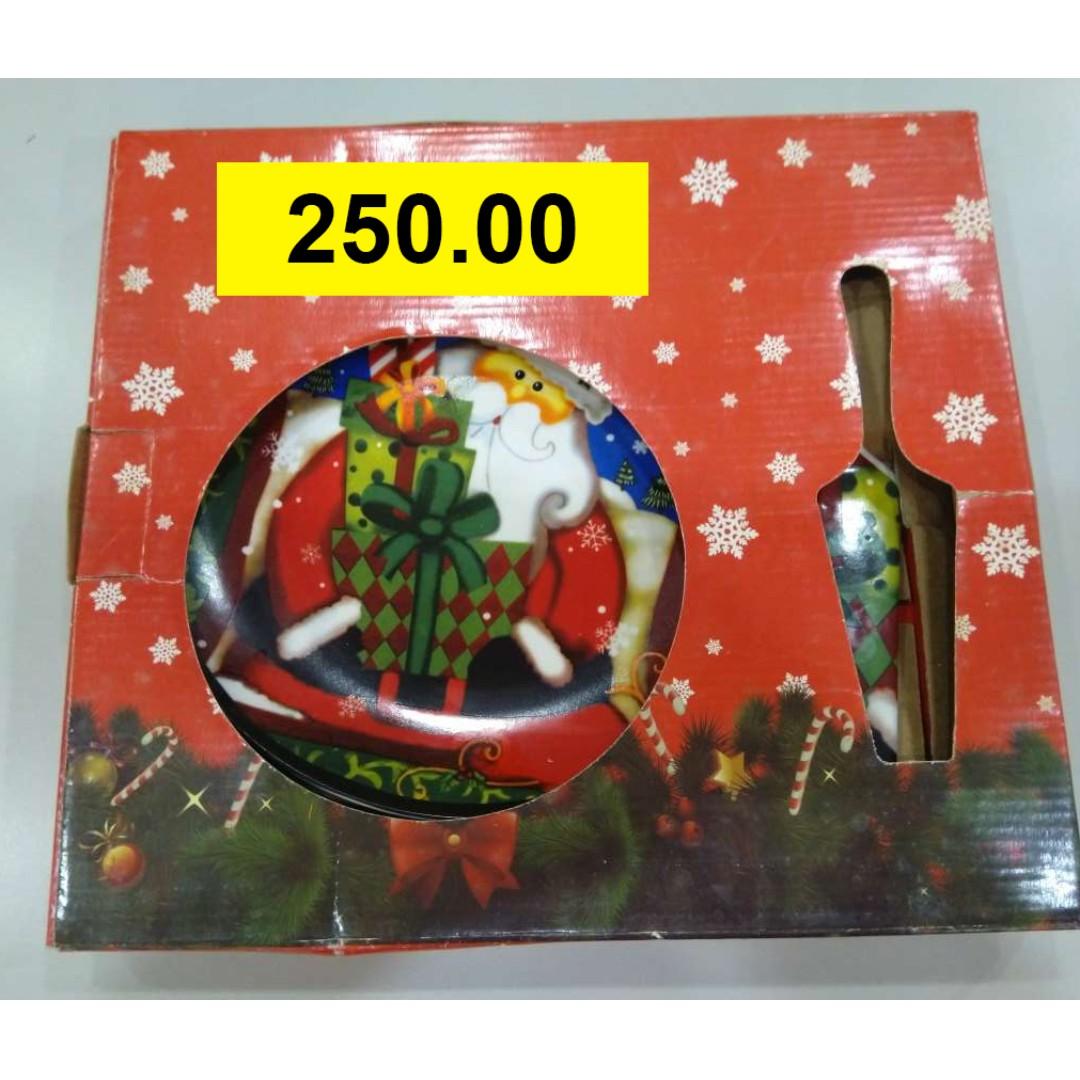 Cake Plate with Server (Category: Bakeware) located in Manila. Submitted by 09175698351 (Listing ID 259722434, Image 1). Description: Cake Plate with Server 250.00 BrandNew Contact Number : 09175698351 Monday to Friday: Sta. Mesa Manila, Philippines.