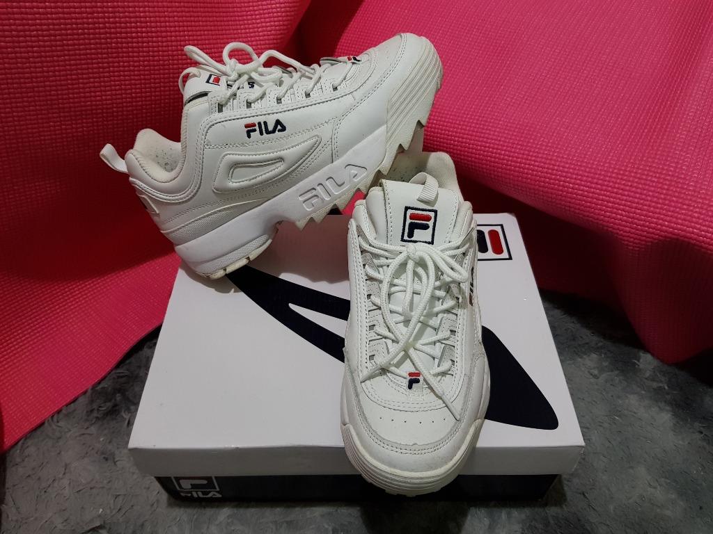 famous footwear fila disruptor 2