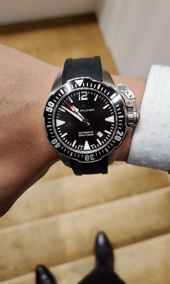 Hamilton Khaki Navy Frogman watch, 名牌, 手錶- Carousell