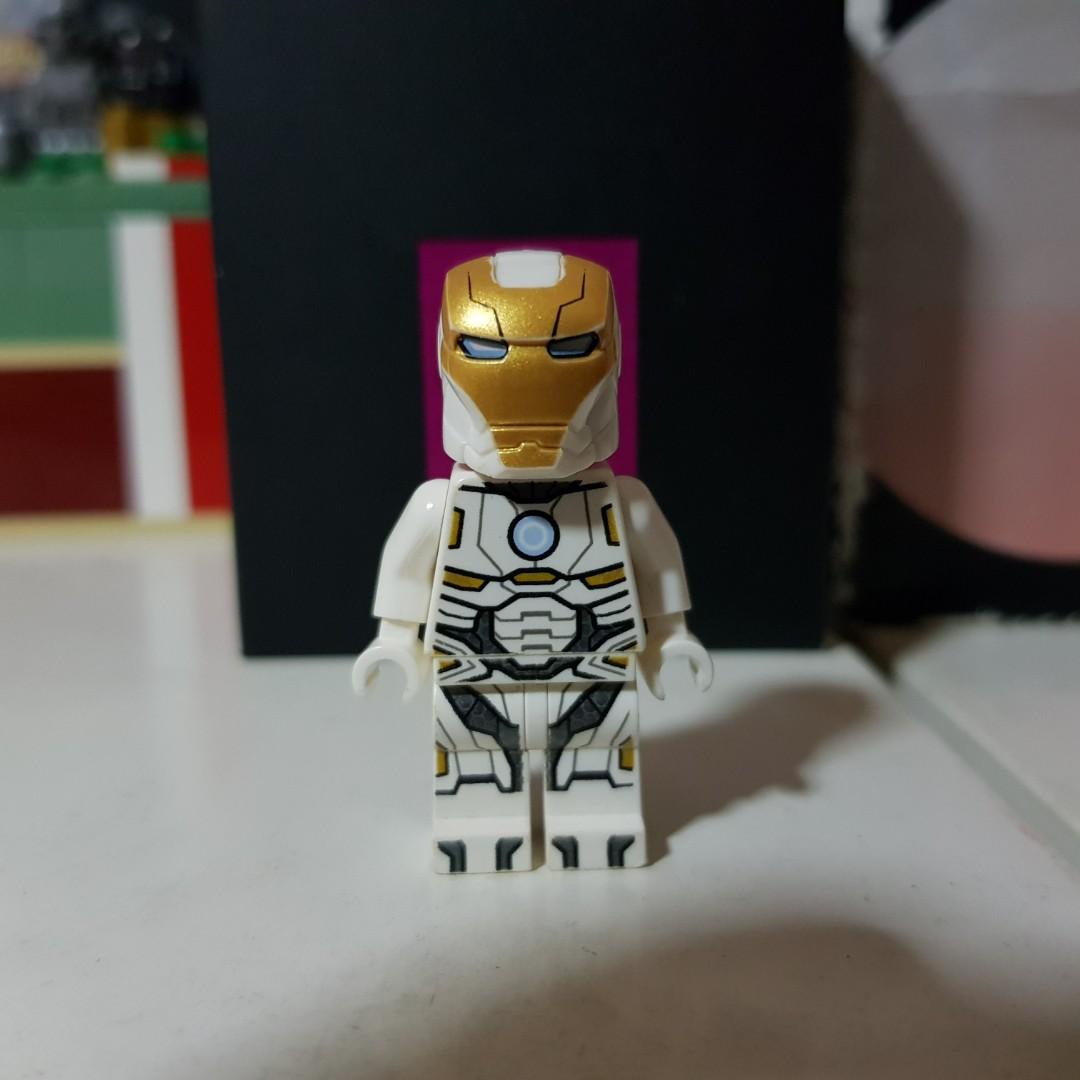 Lego iron deals man starboost