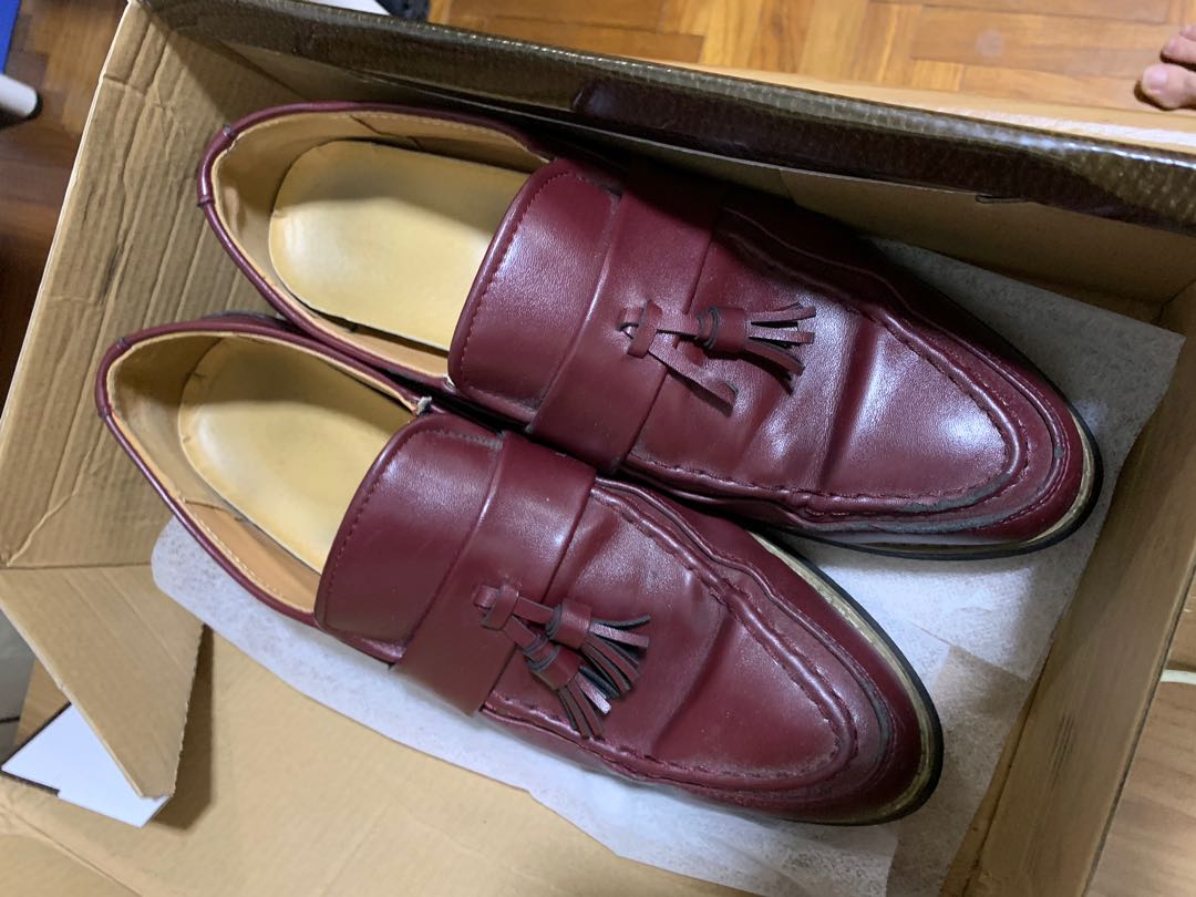 Maroon colour sales formal shoes
