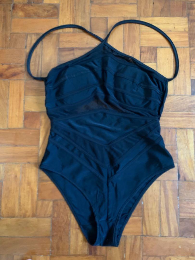 One piece swimsuit (Category: Bikinis & Swimsuits) located in Paranaque City. Submitted by gmind (Listing ID 259718613, Image 1). Description: .