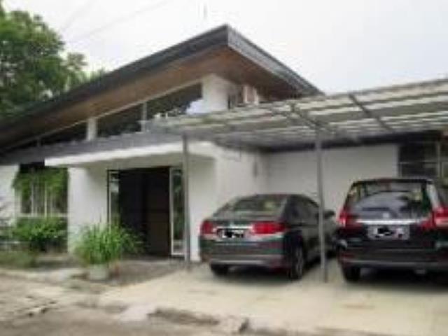 Well Designed High Ceiling 4 Bedroom Bungalow House 252 Sqm