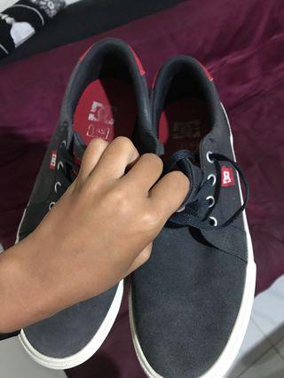 DC shoes