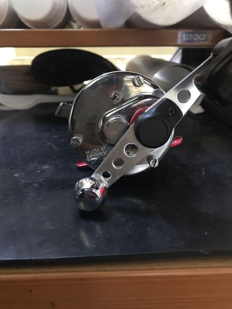 Abu Garcia 5500 with qtc mag and aks cage, Sports Equipment, Bicycles