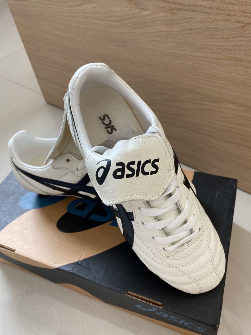asic football boots online