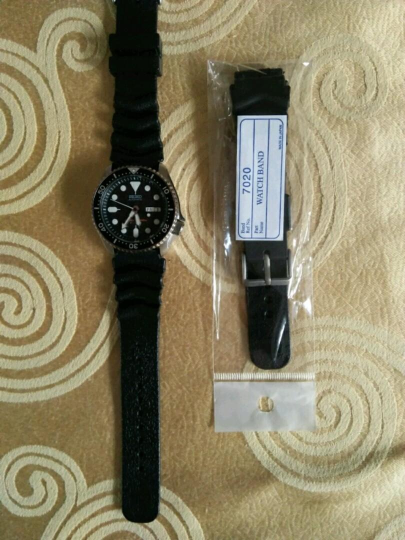 Divers watch strap (Category: Men's Watches) located in Las Pinas. Submitted by highlyfavored66 (Listing ID 259936806, Image 3). Description: Divers watch strap replacement. 22mm lug width. Fit most seiko watches and the likes. Also suitable for other brands of watch which has the same lug. 300php for each strap. Buy 3 with free delivery anywhere in NCR. A lot cheaper than mall price. Las Pinas meet ups only. Available until posted. To GOD be all