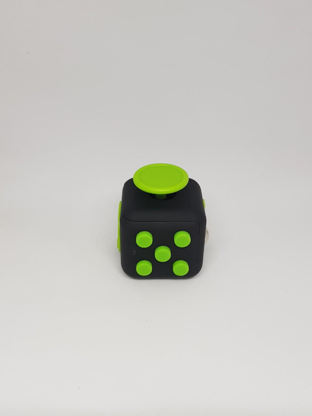 Fidget Cube (Green) (Category: Designer & Blind Box Toys) located in Manila. Submitted by snowflakes.specials (Listing ID 259946535, Image 1). Description: .
