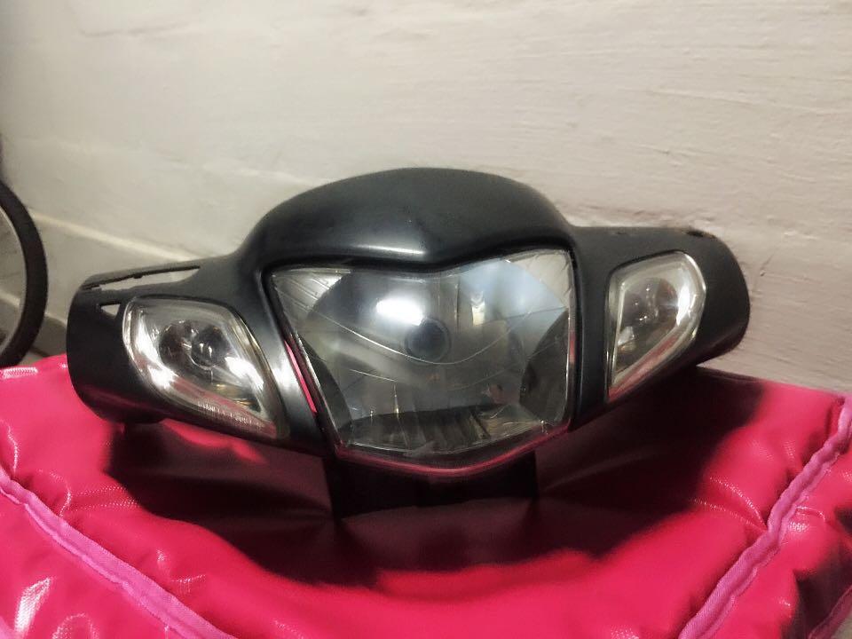 Honda wave shop 125 headlight cover