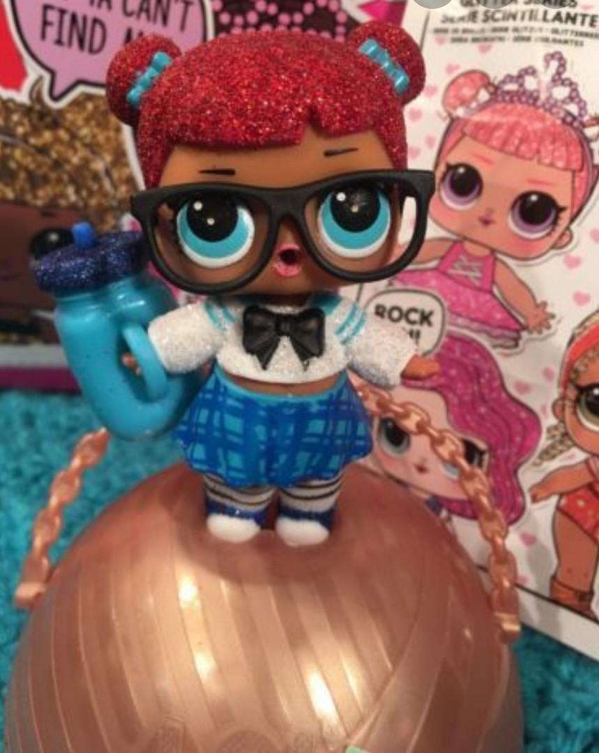 Lol teacher s pet shop glitter