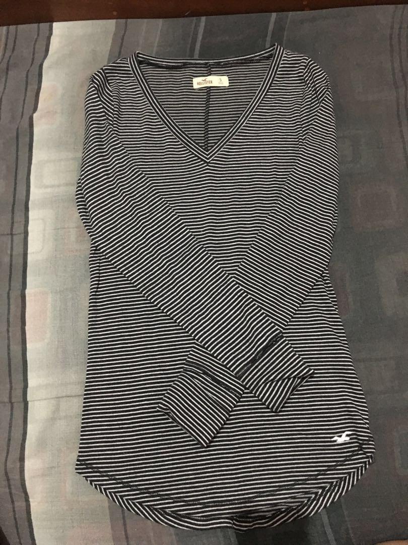 Hollister longsleeve|Stripe (Category: Longsleeves) located in Camiling. Submitted by arizzeamara (Listing ID 259852560, Image 2). Description: good as new, used once/twice.