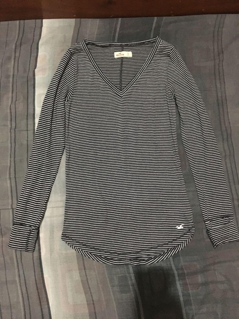 Hollister longsleeve|Stripe (Category: Longsleeves) located in Camiling. Submitted by arizzeamara (Listing ID 259852560, Image 1). Description: good as new, used once/twice.