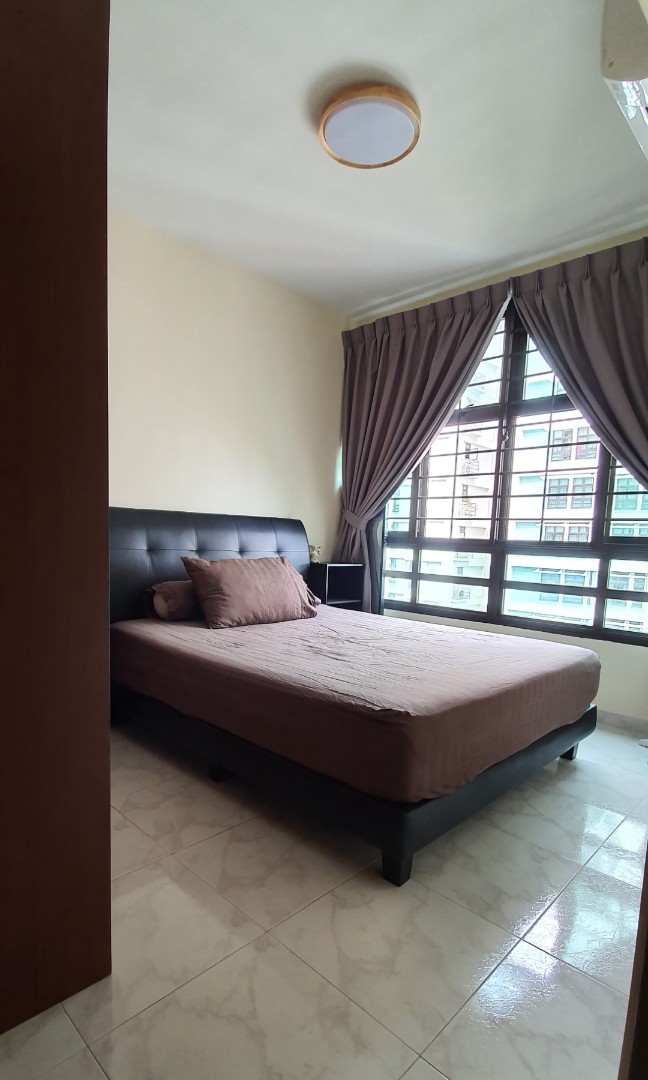 (Category: ) located in . Submitted by roomtolet19 (Listing ID 259933565, Image 1). Description: .