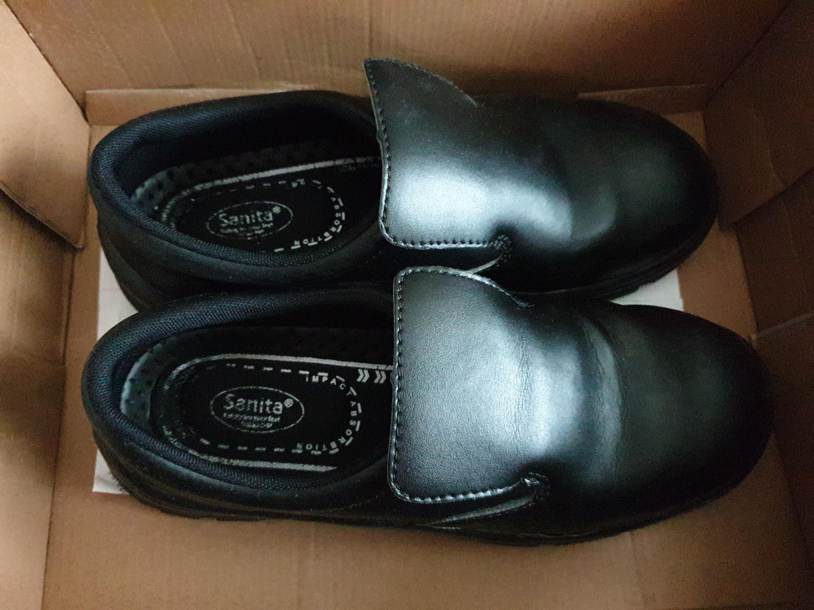 Sanita Safety Shoes, Men's Fashion, Footwear, Casual shoes on Carousell