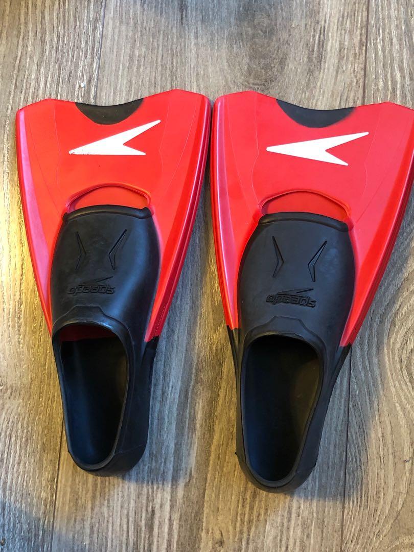 speedo switchblade fins