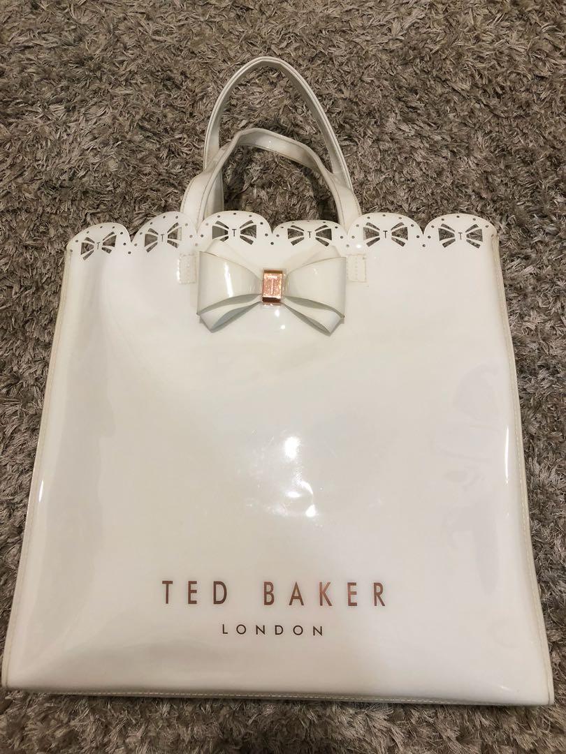 Ted baker scallop bag store