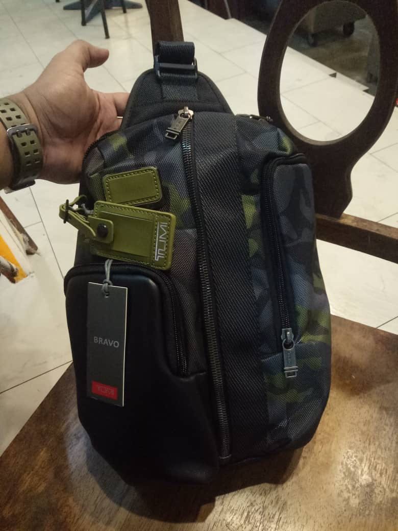 Tumi sling bag camouflage sales